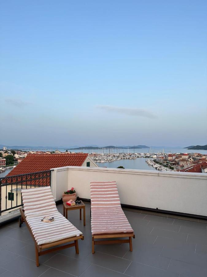 Apartman Lusy Tribunj  Exterior photo